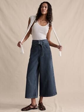 NWT Banana Republic Ultra-High Rise Lightweight Culotte Wide Leg Jeans 29L/30L